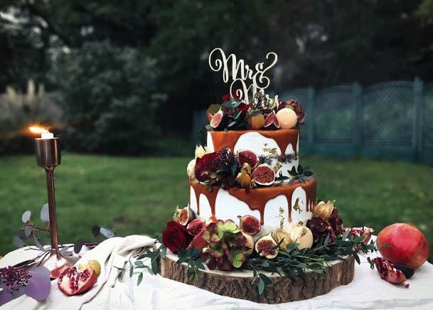 Decorted Wedding Cake Flowers