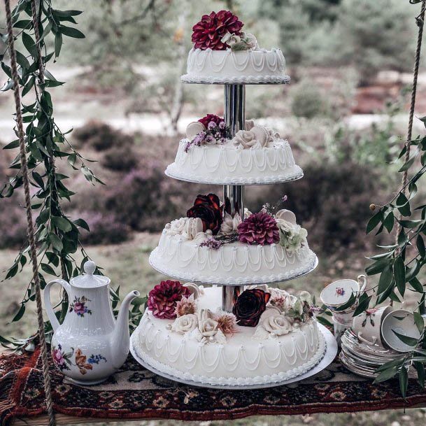 Delectable Four Teir Cake Stand Pretty Floral Decoration Wedding Table Ideas