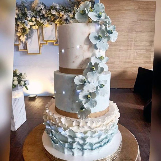 Delicate Blue White Wedding Cake Art