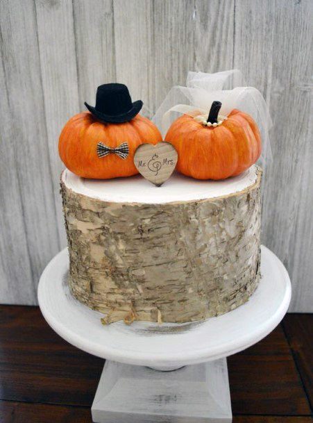 Delicious October Wedding Cake Orange Pimpkin Gold Decoration Ideas