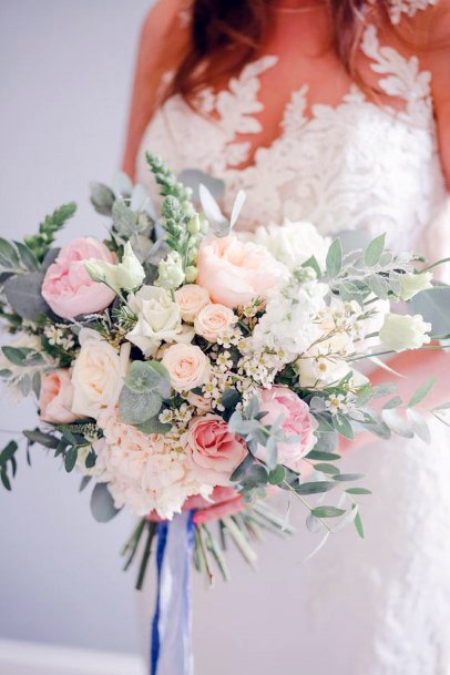 Delightful Blush Wedding Rose Flowers