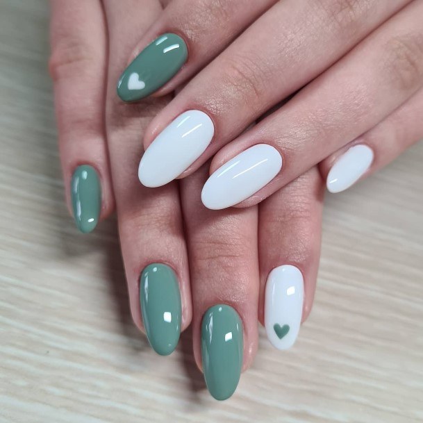 Delightful Nail For Women Green And White Designs