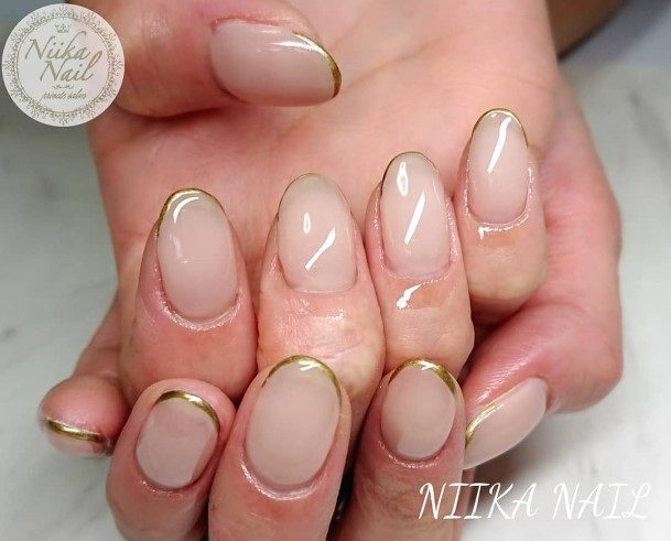 Delightful Nail For Women Metallic Gold Designs