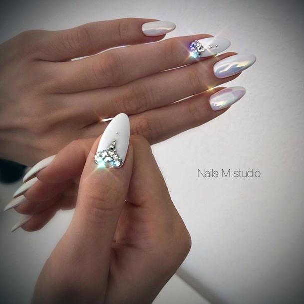 Delightful Nail For Women White With Rhinestones Designs