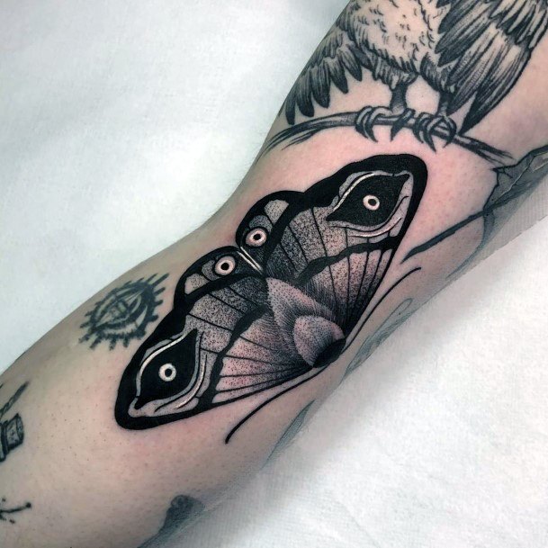 Delightful Tattoo For Women Black Ink Designs