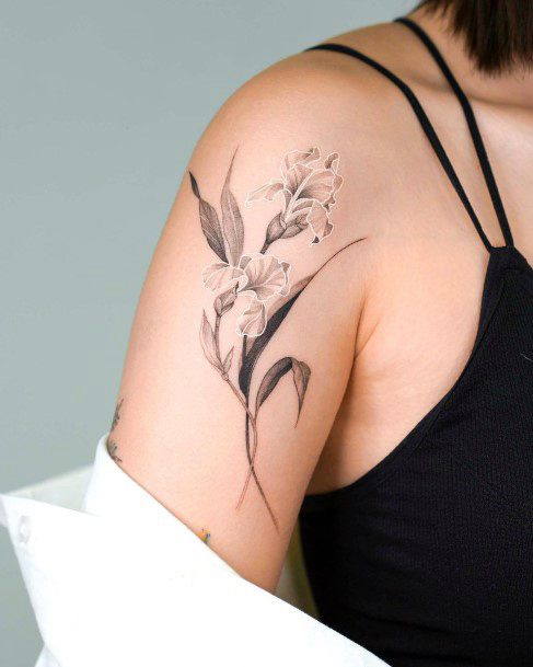 Delightful Tattoo For Women Coolest Designs