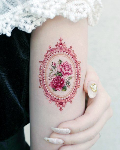 Delightful Tattoo For Women Pendant Designs