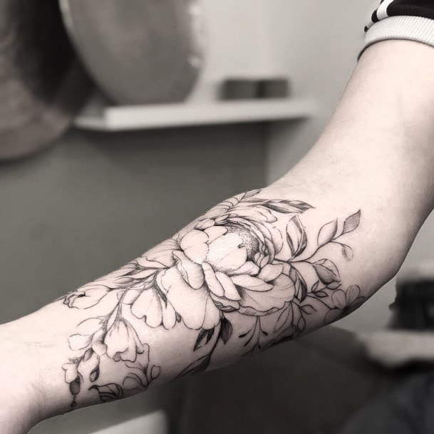 Delightful Tattoo For Women Peony Designs Forearms