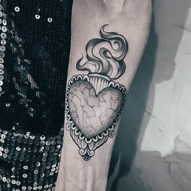 Delightful Tattoo For Women Sacred Heart Designs