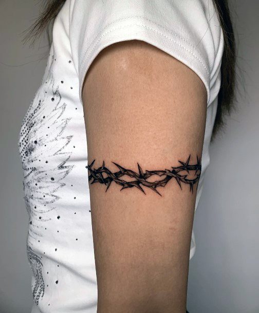 Delightful Tattoo For Women Thorns Designs