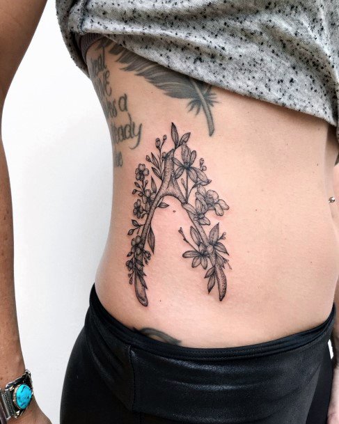 Delightful Tattoo For Women Wishbone Designs