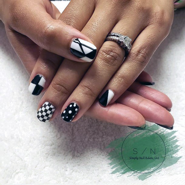 Dichrome Checkered Nails Women