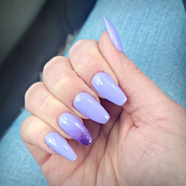 Dililac Females Lilac Nail