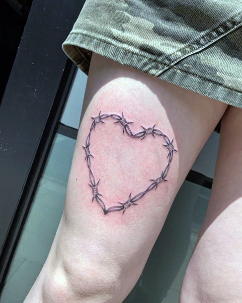 Distinctive Female Barbed Wire Tattoo Designs