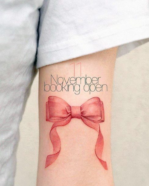 Distinctive Female Bow Tattoo Designs