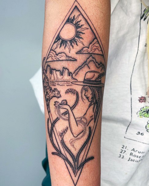 Distinctive Female Desert Tattoo Designs