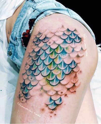 Distinctive Female Fish Scales Tattoo Designs