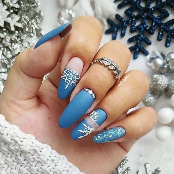 Distinctive Female Gel Nail Designs