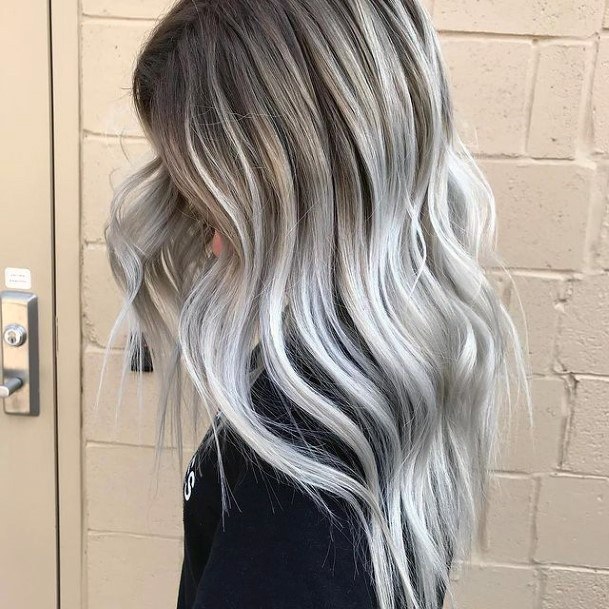 Distinctive Female Grey Ombre Hairstyles Ideas