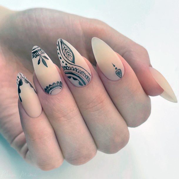 Distinctive Female Henna Nail Designs