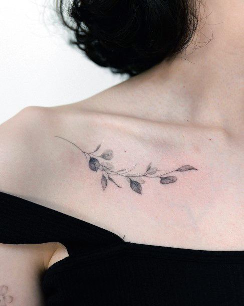 Distinctive Female Leaf Tattoo Designs