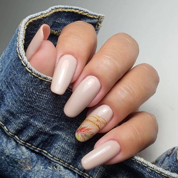 Distinctive Female Light Nail Designs