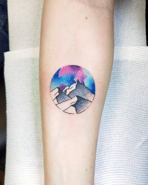 Distinctive Female Northern Lights Tattoo Designs