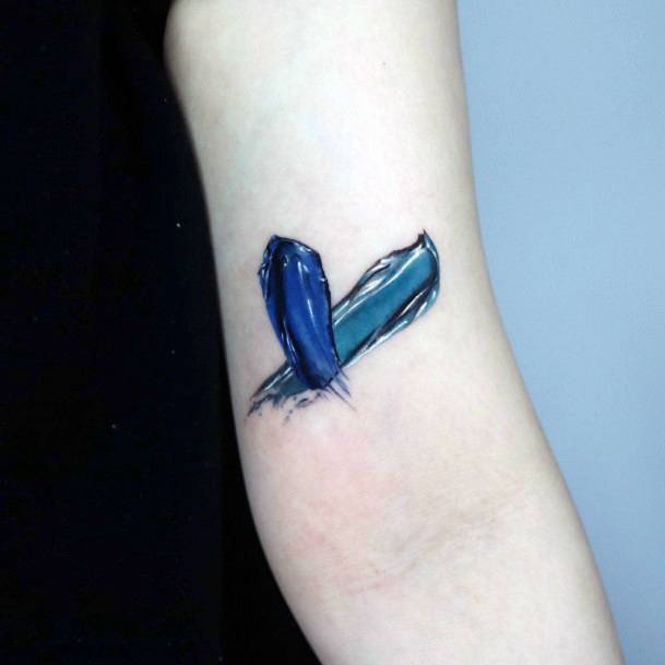 Distinctive Female Palette Texture Tattoo Designs