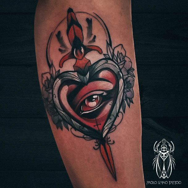 Distinctive Female Sacred Heart Tattoo Designs