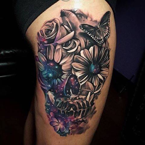 Distinctive Female Skull And Rose Tattoo Designs