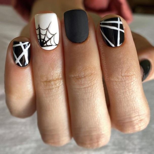 Distinctive Female Sweet Nail Designs