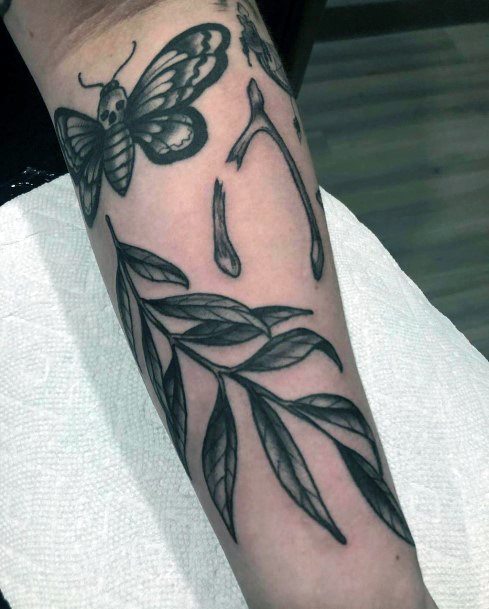 Distinctive Female Wishbone Tattoo Designs