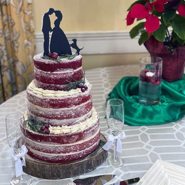 Dog And Romantic Love Red Velvet Wedding Cake