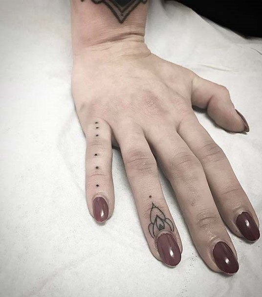 Dots And Petal Art Tattoo Womens Fingers
