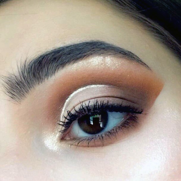 Dusty Nude Eyeshadow Women