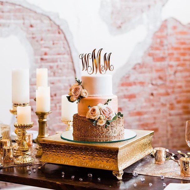 Earthy Toned Beautiful Wedding Cakes