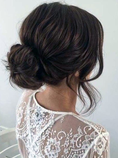 Easy Swirly Bun Hairstyle Women