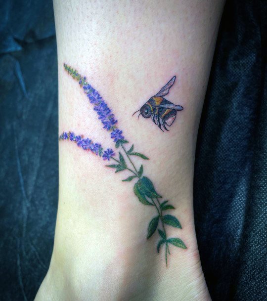 Elaborate Styles For Womens Bee Tattoo