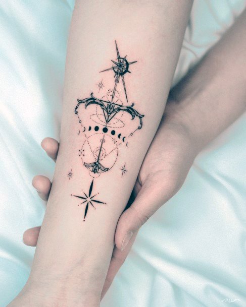 Elaborate Styles For Womens Bow And Arrow Tattoo