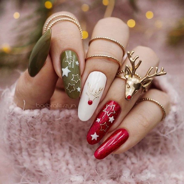 Elaborate Styles For Womens Christmas Gel Nail