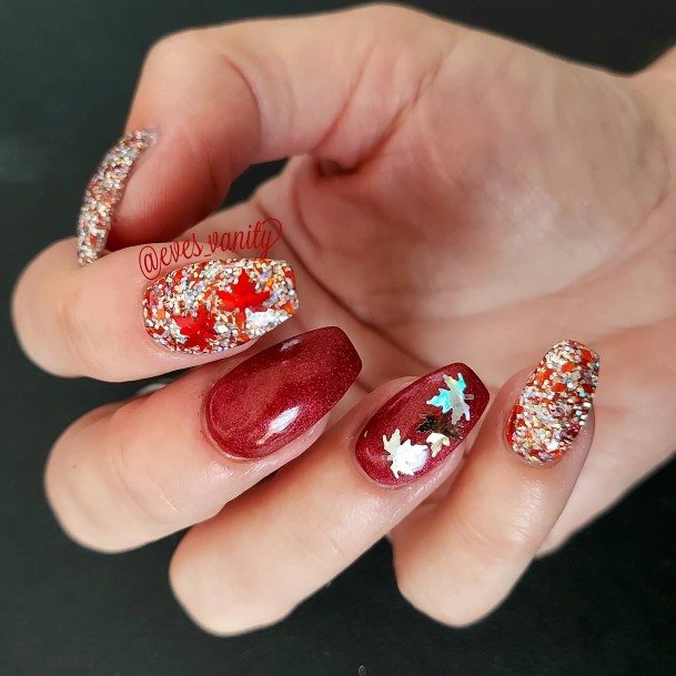 Elaborate Styles For Womens Fall Leaf Nail