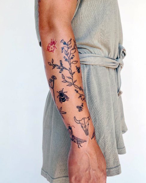 Elaborate Styles For Womens Farm Tattoo