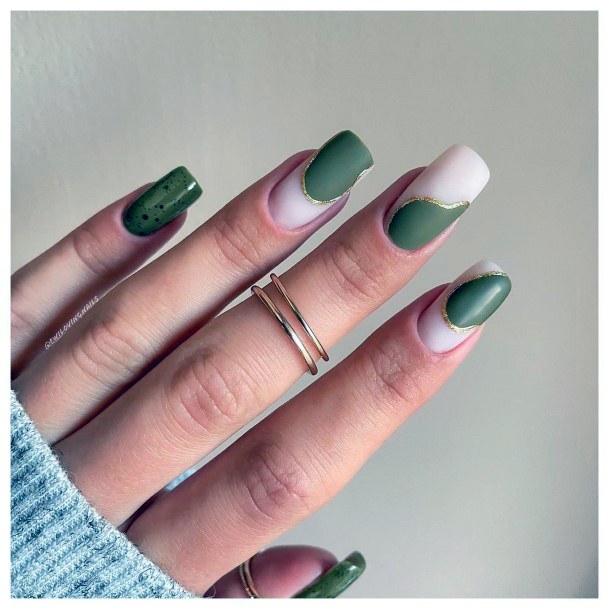 Elaborate Styles For Womens Green Dress Nail