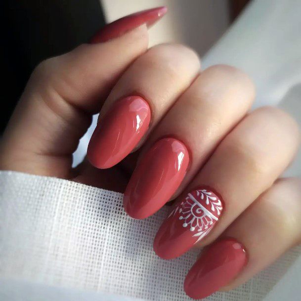 Elaborate Styles For Womens Henna Nail