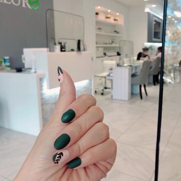 Elaborate Styles For Womens Hunter Green Nail