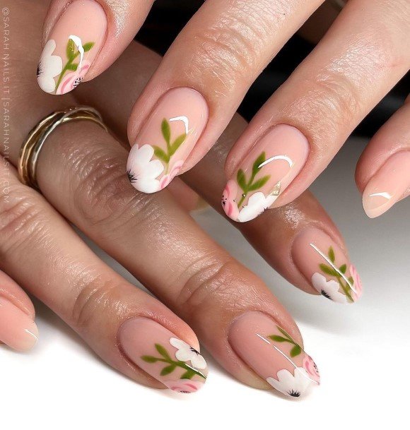 Elaborate Styles For Womens Short Pink Nail