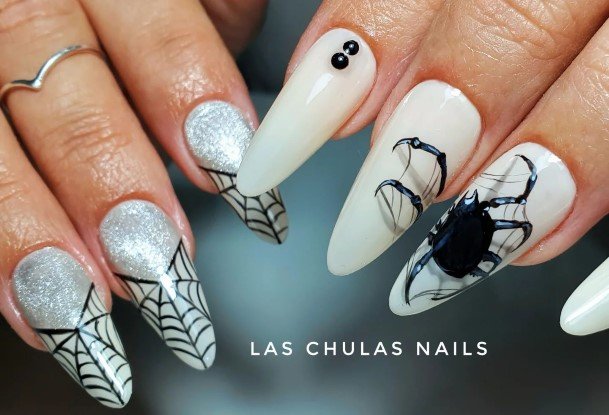 Elaborate Styles For Womens Spider Nail