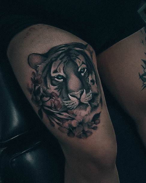 Elaborate Styles For Womens Tiger Tattoo Thigh