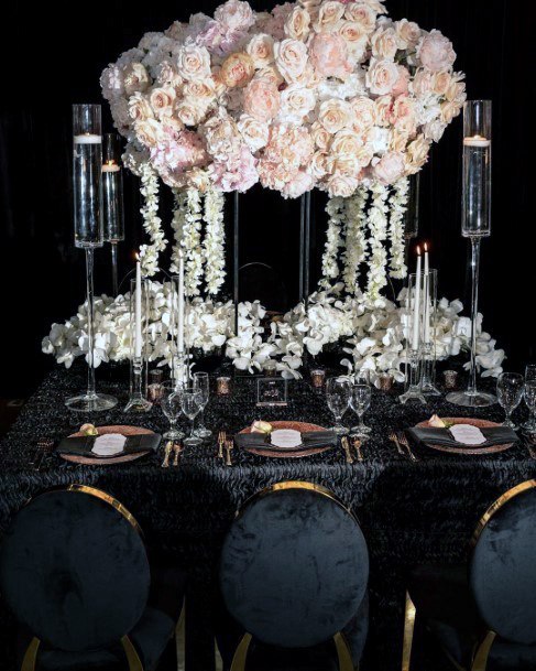 Elegant Black Wedding Reception Hanging Pink Flower Bouquet Plush White Decoration Ideas