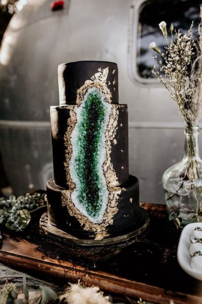 Emerald Crystal Cave Black Wedding Cake